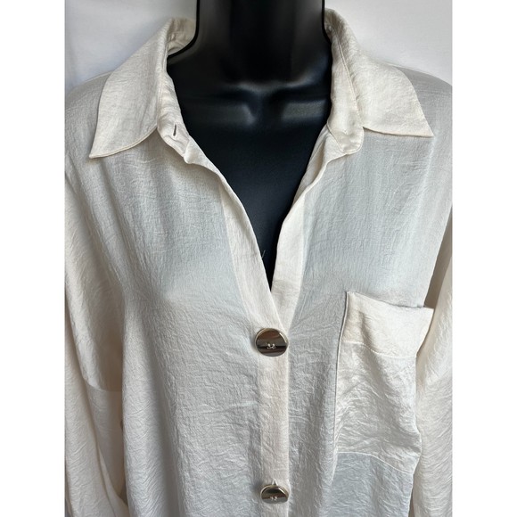 Zara Cream Button-Up Tunic - Picture 2 of 11